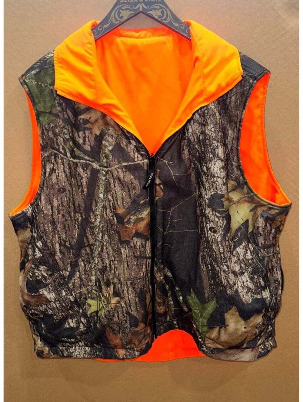 Woolrich camo reversible vest size large